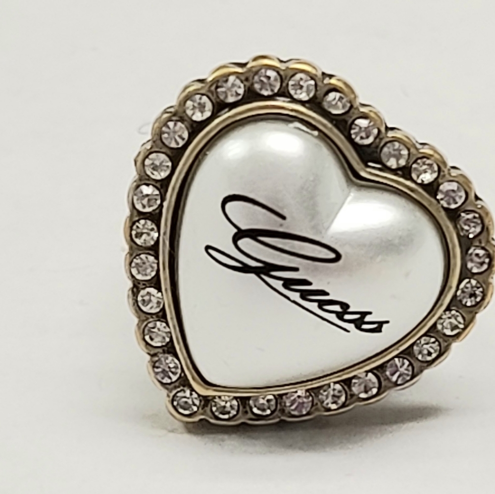 COPY - Guess Ring pearl color with diamond accents